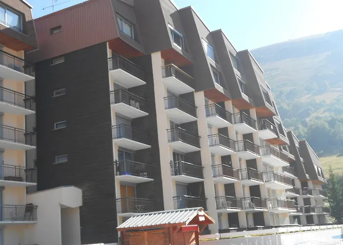 Cosy Au Pied Des Pistes Au Centre Des Deux Alpes - Fr-1-516-99 Apartament